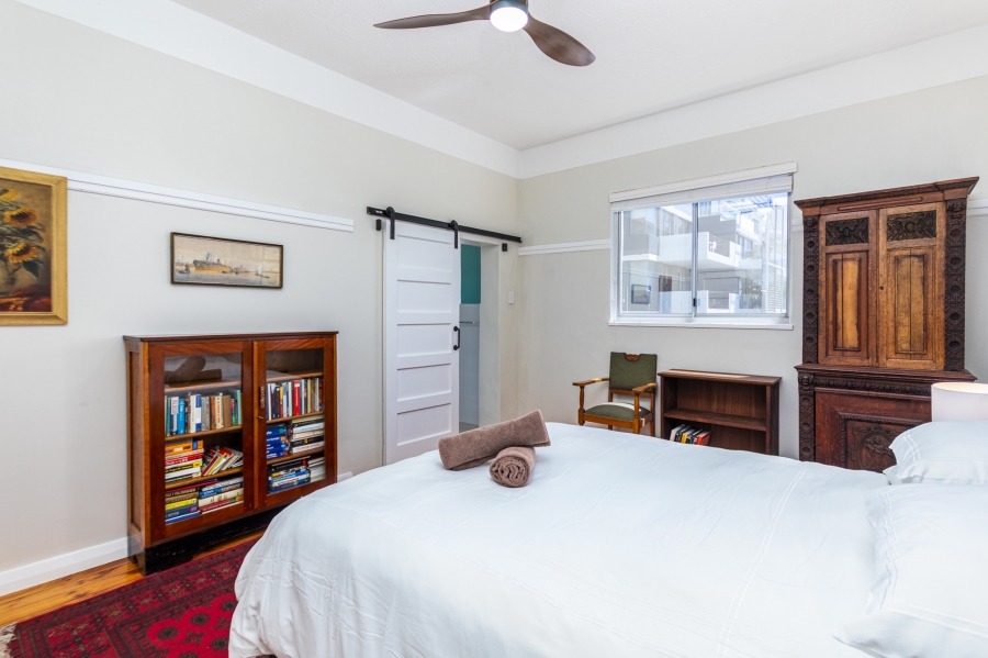 2 Bedroom Property for Sale in Green Point Western Cape